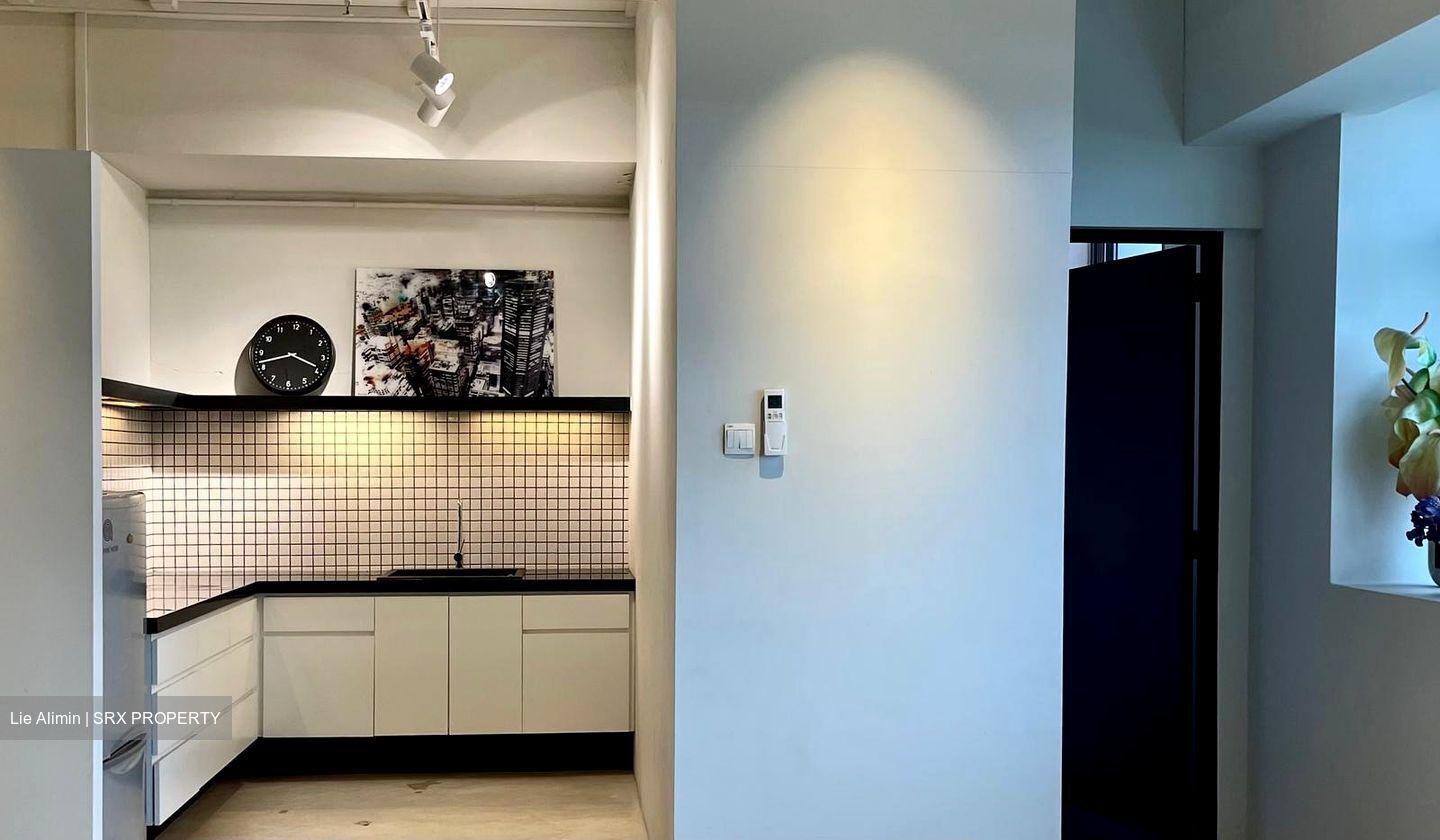 Vertex (D14), Factory #487547981